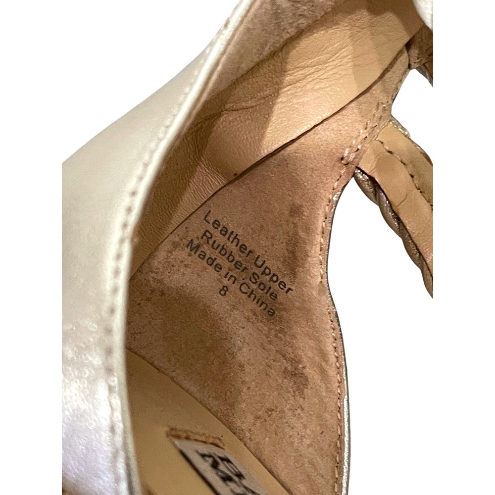 Badgley Mischka Gold Wedge Sandals Size 8 Braided Strappy Espadrille Heels - Picture 11 of 11